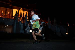 BIB: 399
                            <button type="button" onclick="openModal(22280132)" class="btn btn-primary btn-sm float-right btn-popup" data-toggle="modal" data-target=".modal-high-quality">
                        <i class="fas fa-shopping-cart"></i> Add to Cart
                    </button>
                                            <button type="button" onclick="isThisMe(22280132, true)" class="btn btn-success btn-sm float-right btn-popup btn-isme hidden" data-toggle="tooltip" data-placement="bottom" title="นี่คือรูปของคุณใช่ไหม คลิกที่นี่เพื่อเอาเข้าอัลบั้ม">
                        <i class="fas fa-plus"></i> Add to album
                    </button>
                    <button type="button" onclick="isThisMe(22280132, false)" class="btn btn-warning btn-sm float-right btn-popup btn-isnotme hidden">
                        <i class="fas fa-ban"></i> Remove from album
                    </button>